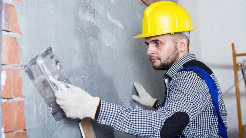 Professional Construction Company in Dubai- Plasterers Dubai - Interior/exterior plaster - Plaster repairs