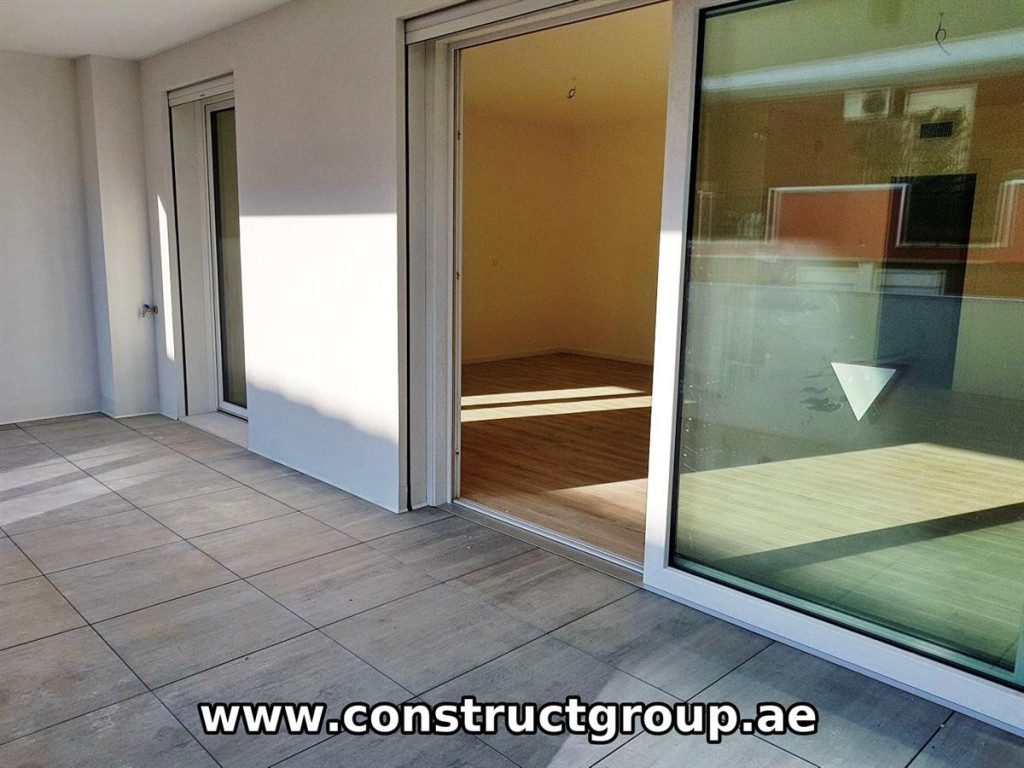 Construction Company Dubai - Gypsum Partitions Dubai - Restaurant Dubai